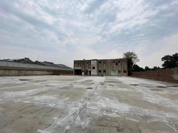 Excelente Galpón De 3200m2, Zona Industrial Neta. La Tablada