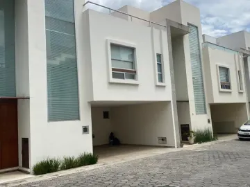 Casa en venta en San Bernardino Tlaxcalancingo, San Andrés Cholula, Puebla