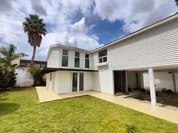 Casa en venta y renta en Huexotitla, Puebla, Puebla