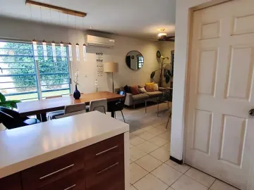 Casa en venta en Residencial Santa Cecilia II, Santa Catarina, Nuevo León