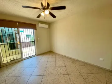 Casa en renta en Cumbres Elite, Monterrey, Nuevo León