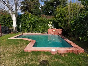 Casa Piedra Roja 1 piso. 3d+ esc+ servicio (ca)