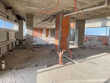Venta Departamento PH en obra negra 370 m2 Terraza Lomas Country Club Interlomas