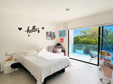 Casa en venta en Puerta del Bosque con recámara en PB