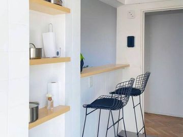 2 ambientes de 50 m2 aprox, amoblado en renta temporaria