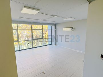 Piso de oficinas en alquiler en Palermo - 140m2 + 2 cocheras