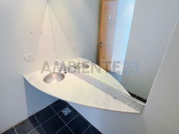 Piso de oficinas en alquiler en Palermo - 140m2 + 2 cocheras