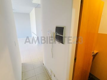 Piso de oficinas en alquiler en Palermo - 140m2 + 2 cocheras