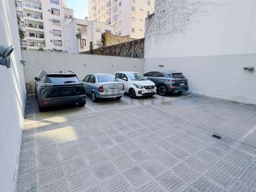 Piso de oficinas en alquiler en Palermo - 140m2 + 2 cocheras
