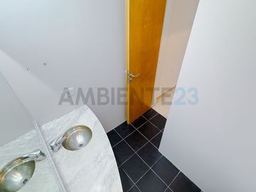 Piso de oficinas en alquiler en Palermo - 140m2 + 2 cocheras
