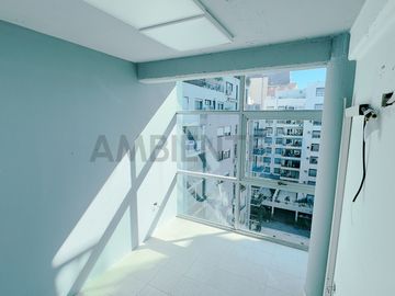 Piso de oficinas en alquiler en Palermo - 140m2 + 2 cocheras