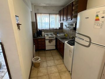 VENTA.-DEPTO. 2AMBIENTES A LA CALLE.-ZONA PARQUE LURO