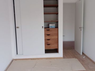 DEPARTAMENTO 2 AMB. CON COCHERA. SAN ISIDRO .