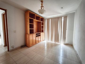 Hermosa Residencia grandes espacios jardines, terrazas, departamento
