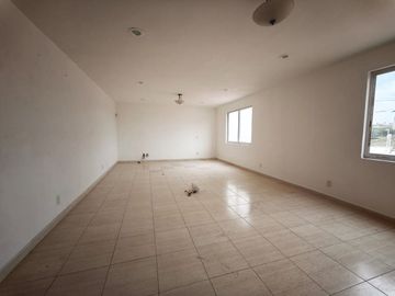 Hermosa Residencia grandes espacios jardines, terrazas, departamento