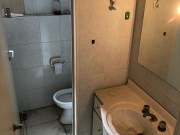 Excelente Galpón de 520 m2 en Alquiler, Zona Lomas del Mirador