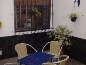 # MIRA ESTO # APTO CREDITO # CASA 6 AMB # JARDIN Y GARAGE #