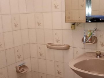 # MIRA ESTO # APTO CREDITO # CASA 6 AMB # JARDIN Y GARAGE #