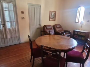 Venta PH 4 ambientes 1°piso por escalera al fondo