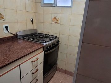 Venta PH 4 ambientes 1°piso por escalera al fondo