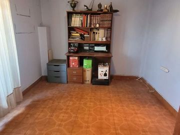 Venta PH 4 ambientes 1°piso por escalera al fondo