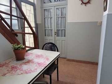 Venta PH 4 ambientes 1°piso por escalera al fondo