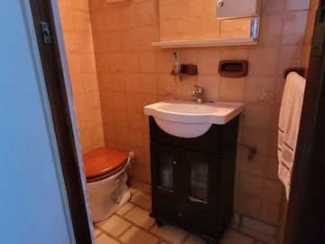 Venta PH 4 ambientes 1°piso por escalera al fondo