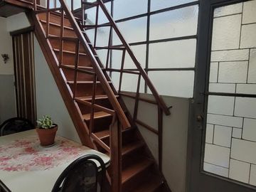 Venta PH 4 ambientes 1°piso por escalera al fondo