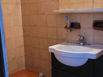 Venta PH 4 ambientes 1°piso por escalera al fondo