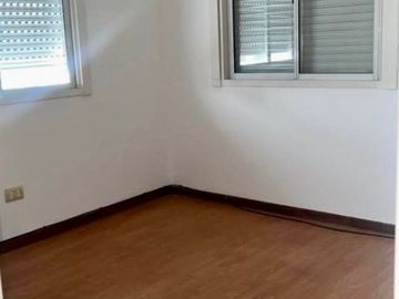 ALQUILER - DEPTO. 3 AMBIENTES C/BALCÓN CORRIDO - PISO 11 AL FRENTE