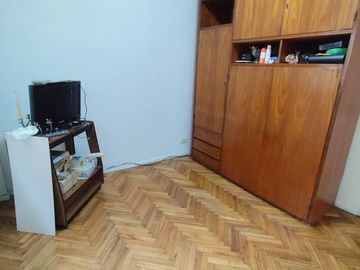 Alquiler 2 ambientes con cocina independiente y lavaropa