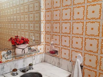 Piso Único, Al Frte, Entr Indep, Sin Expensas, 4/5 Dormit Patio Lav, Qcho Parrilla y Terraza