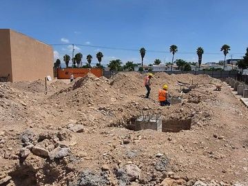 LOCALES EN VENTA EL CONDADO A 800M DE COSTCO