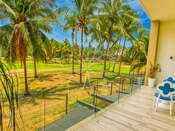 DEPARTAMENTO EXCLUSIVO EN VENTA, MARINA VALLARTA, PUERTA VALLARTA, JAL.