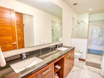 DEPARTAMENTO EXCLUSIVO EN VENTA, MARINA VALLARTA, PUERTA VALLARTA, JAL.
