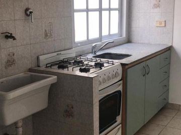 PH 2 AMBIENTES EN DUPLEX CON  PATIO, BAJAS EXPENSAS