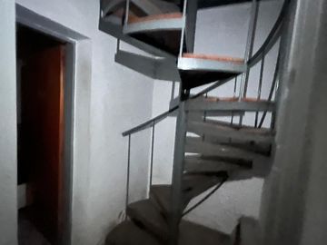 ALQUILER Excelente Galpón de 560 m² - Villa Madero ZONIFICACION M.I (mixta industrial)