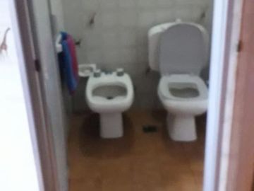 Exc Casa de Categoria 7 amb, 2 piscinas, quincho, gge, 1.000m2
