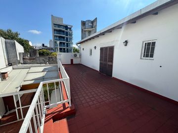 Casa 5 Ambientes con Quincho y Terraza