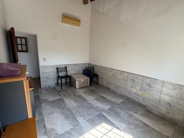Casa 5 Ambientes con Quincho y Terraza