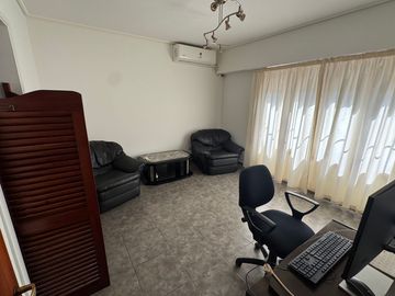 Casa 5 Ambientes con Quincho y Terraza