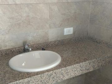 Bº Cº SAN MATIAS - CASA EN VENTA - lote interno - AREA 3 - a estrenar