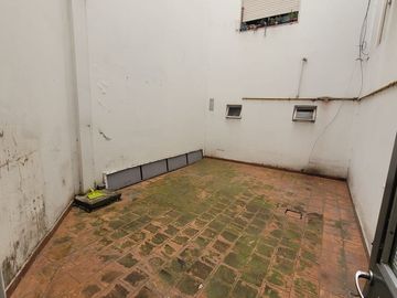 Excelente Local De 47 Mts Totales Balbín 3300 Saavedra