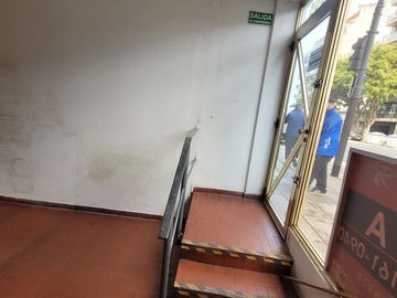 Excelente Local De 47 Mts Totales Balbín 3300 Saavedra
