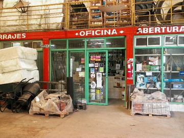 Galpón en Alquiler en Avellaneda, Buenos Aires
