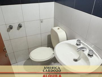 3 OFICINAS AGRUPADAS USO PROFESIONAL MORON 85 M2