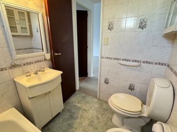 Semipiso 2 ambientes impecable Apto Credito