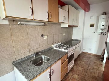 Semipiso 2 ambientes impecable Apto Credito
