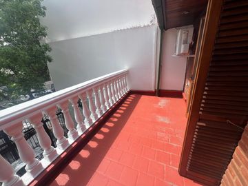 Venta duplex 5 ambientes. Barracas