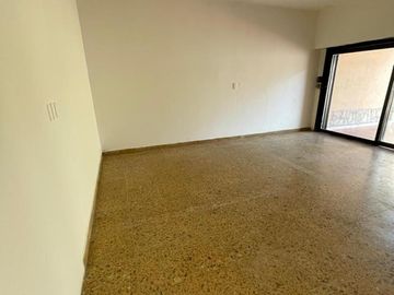 Importante oficina en alquiler